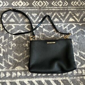 Michael Kors Trisha Medium Pebbled Leather Crossbody